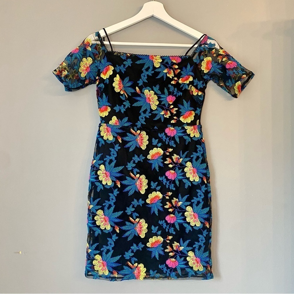 Topshop Off-The-Shoulder Floral Embroidered Bodycon Mini Dress